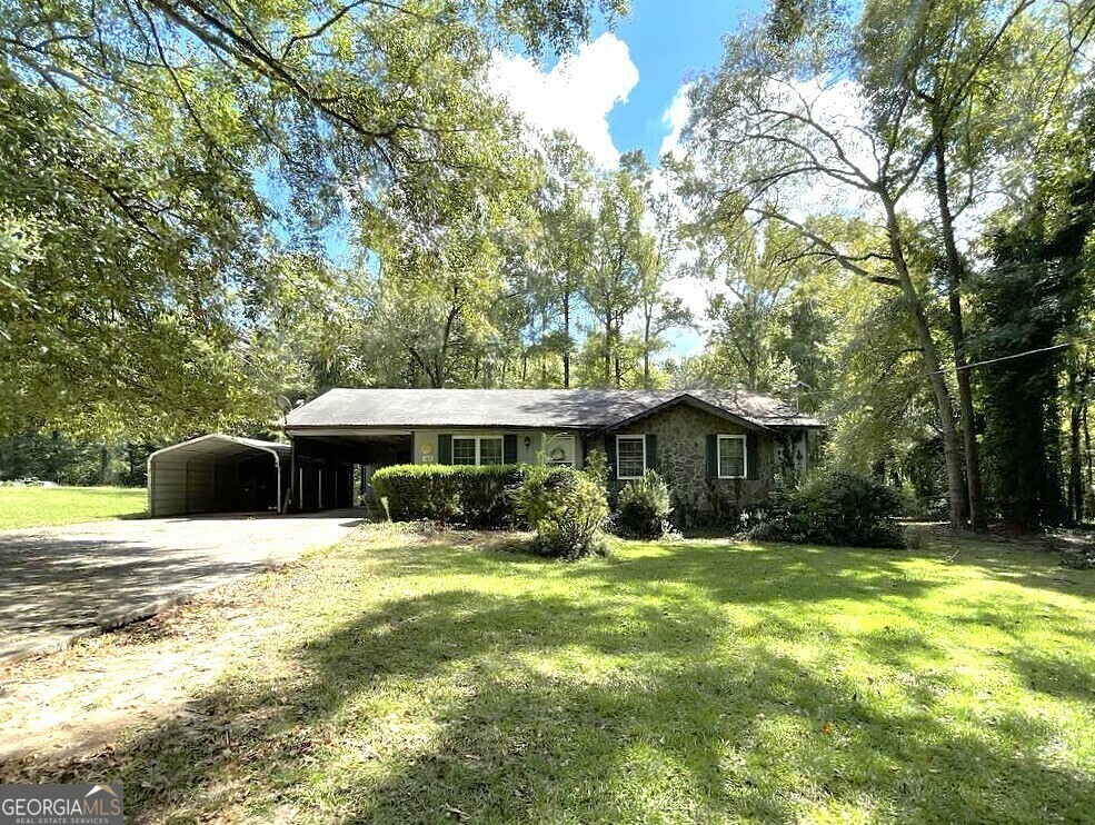 Property Photo: 124 Chris Drive GA 31036