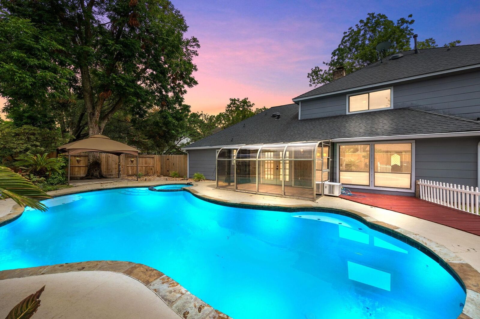 Property Photo:  3322 Waxcandle Drive  TX 77388 
