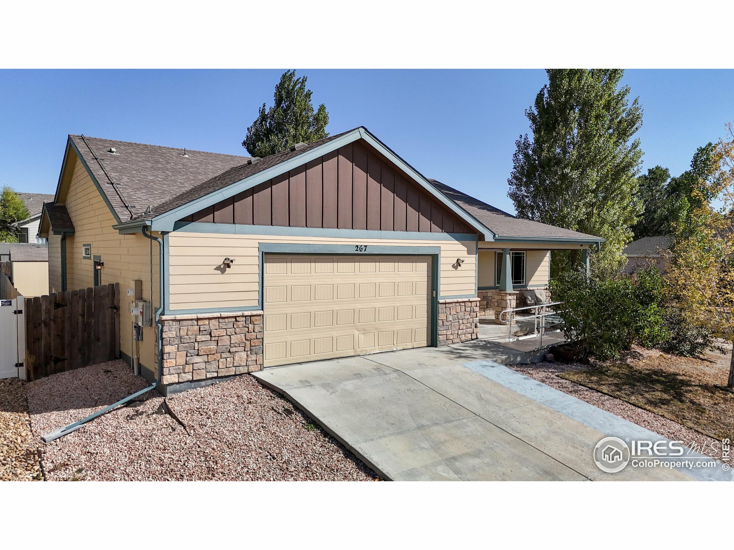 Property Photo:  267 Buckeye Ave  CO 80534 