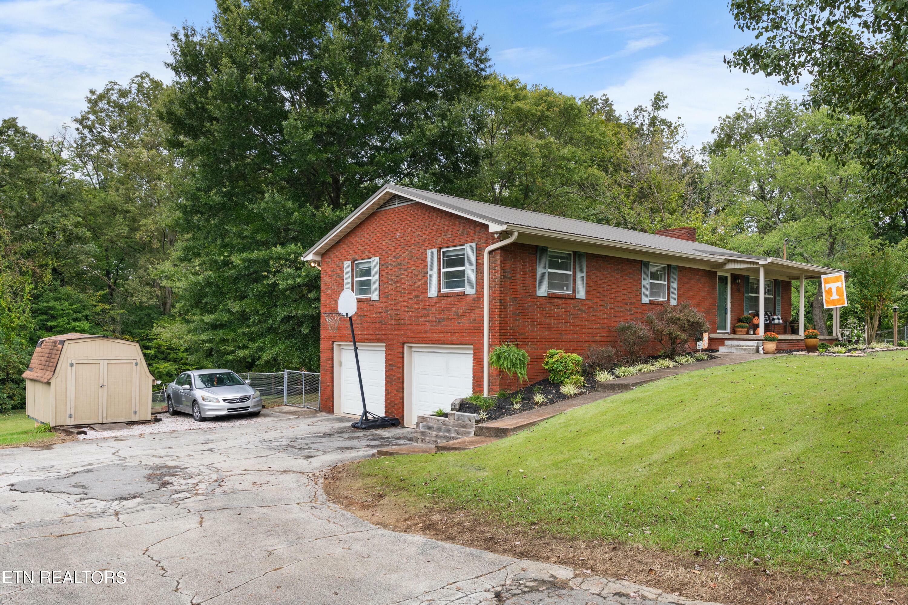 Property Photo:  4117 Genny Lynn Drive  TN 37918 