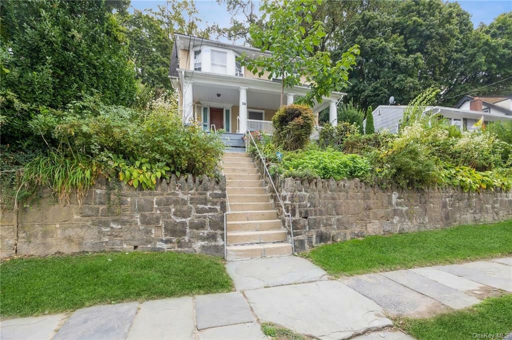 Property Photo:  748 Warburton Avenue  NY 10701 