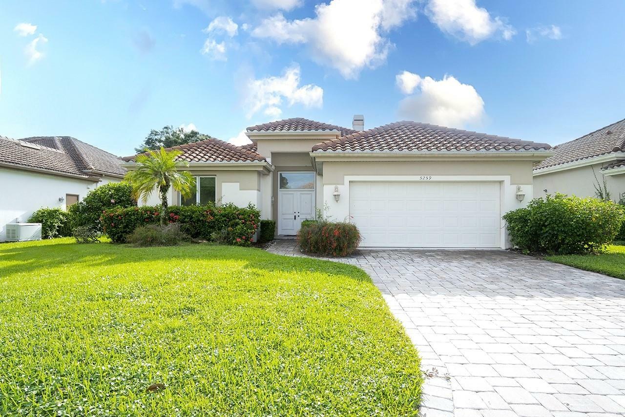 Property Photo:  5259 88th Street E  FL 34211 