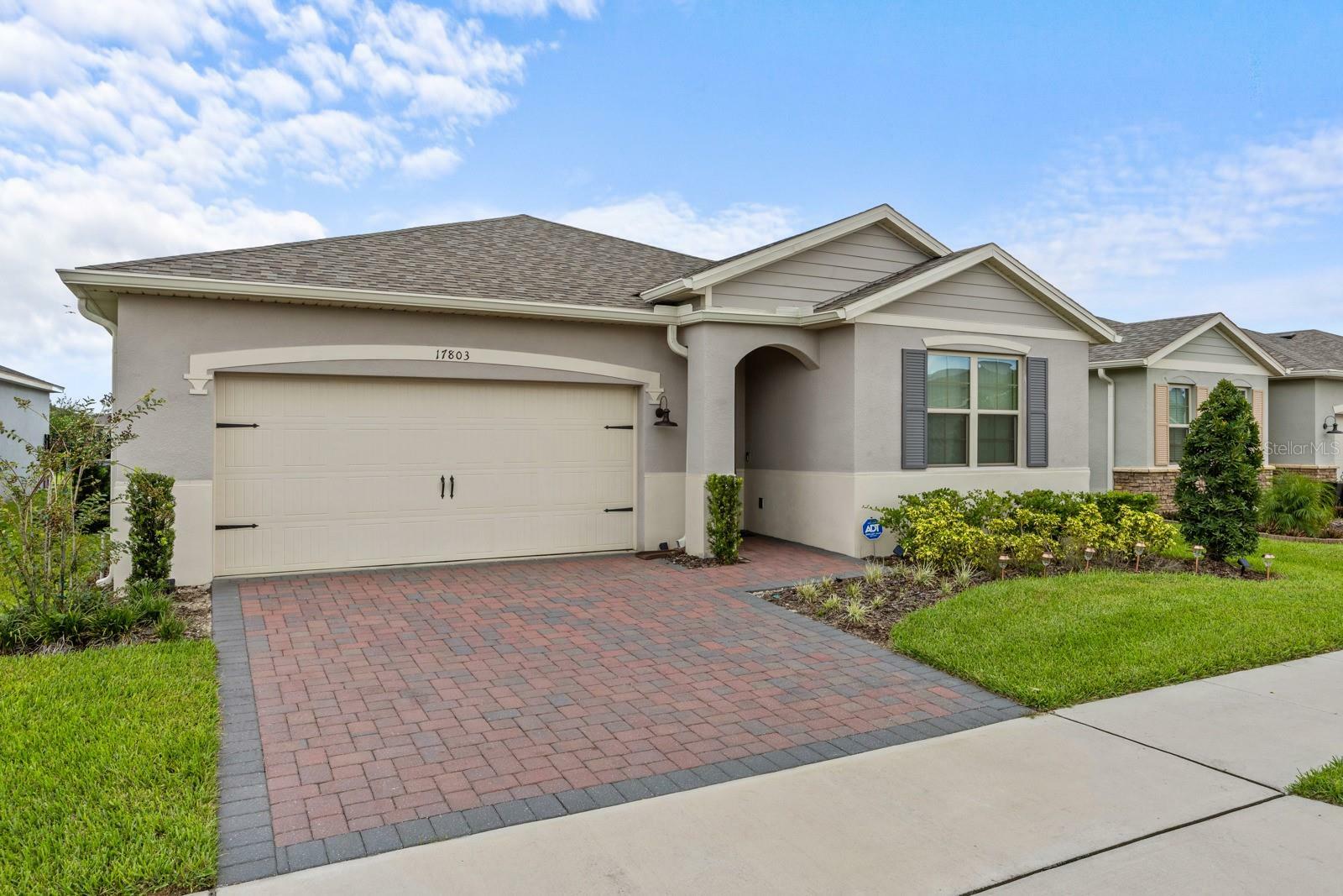 Property Photo:  17803 Blazing Star Circle  FL 34714 