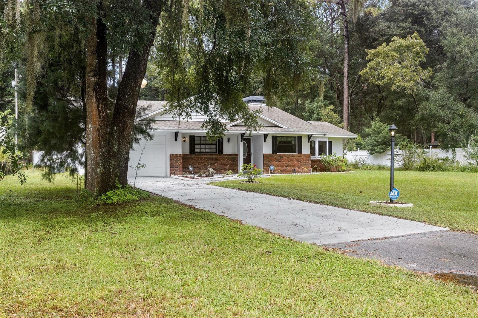 Property Photo:  26225 Troon Avenue  FL 32776 