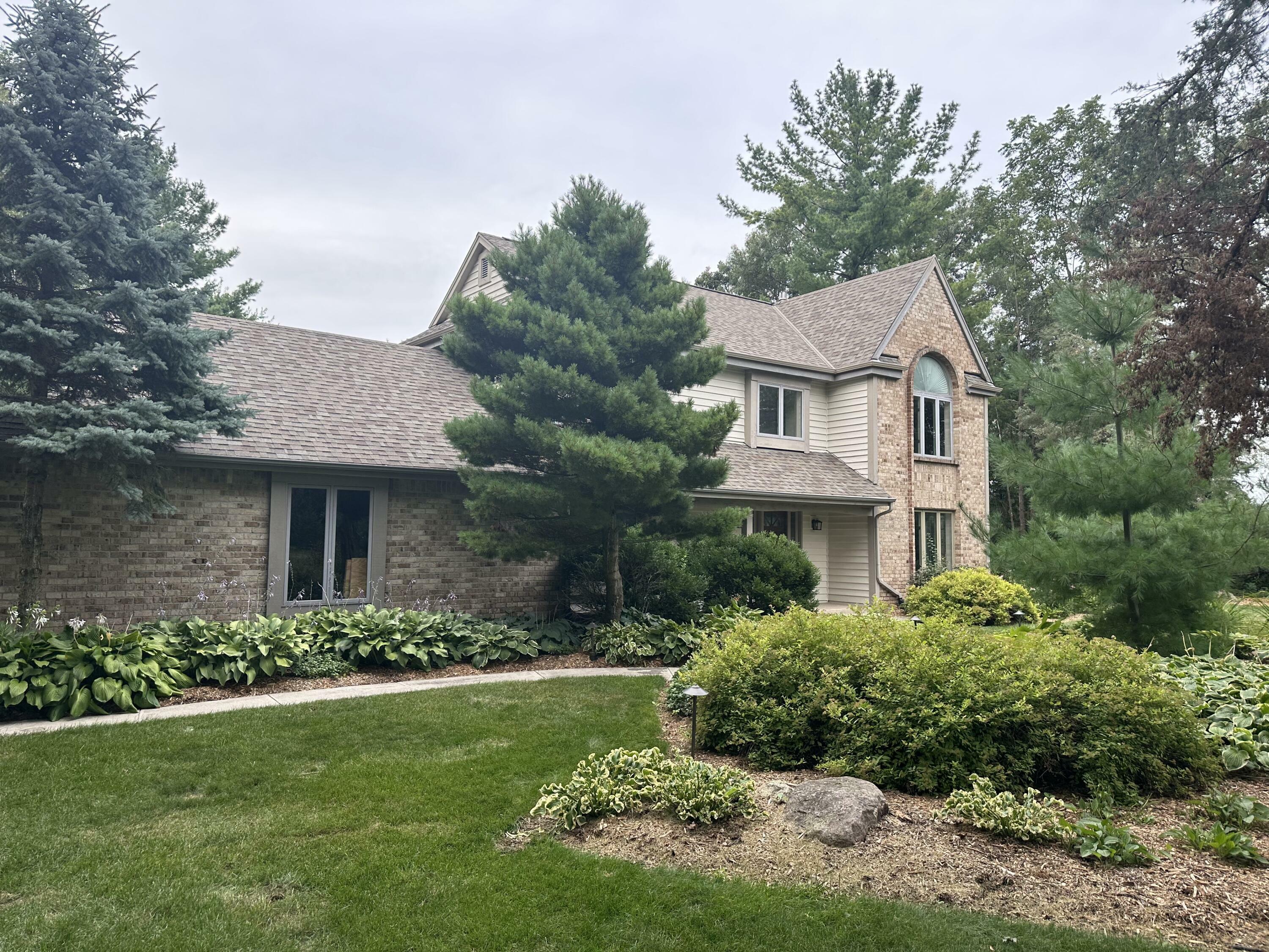 Property Photo: 35510 Fareway Ln WI 53066