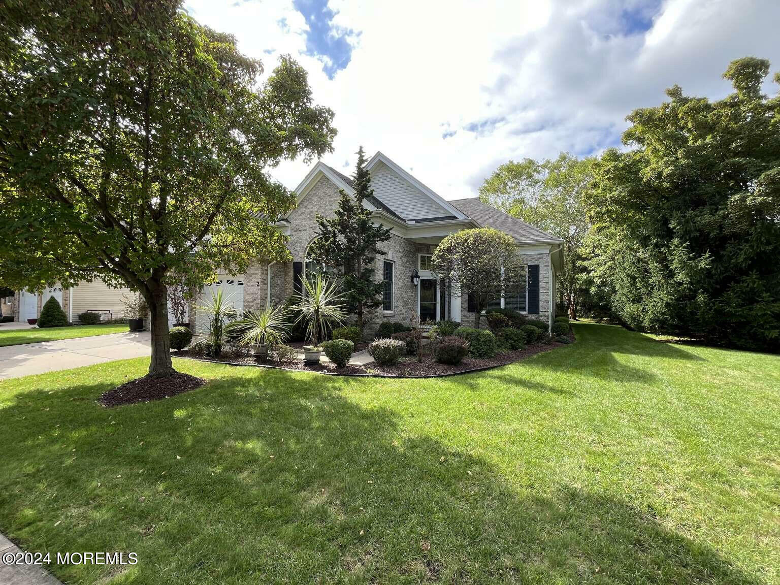 Property Photo:  2 Quincy Court  NJ 07728 