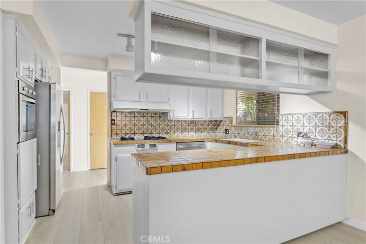 Property Photo:  9308 Yolanda Avenue  CA 91324 