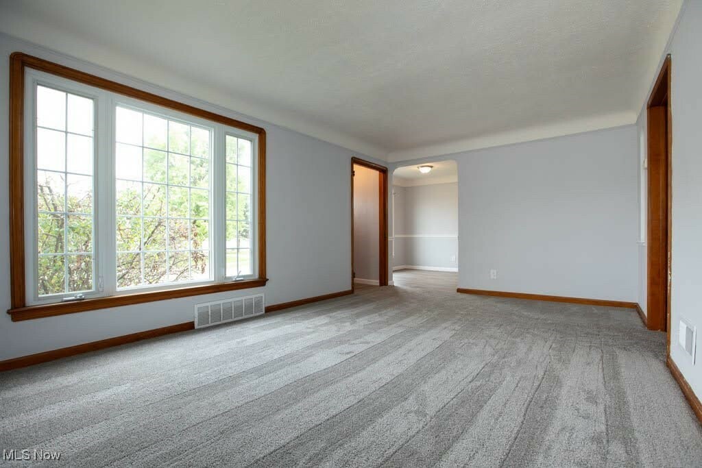 Property Photo:  8715 Pinegrove Avenue  OH 44129 