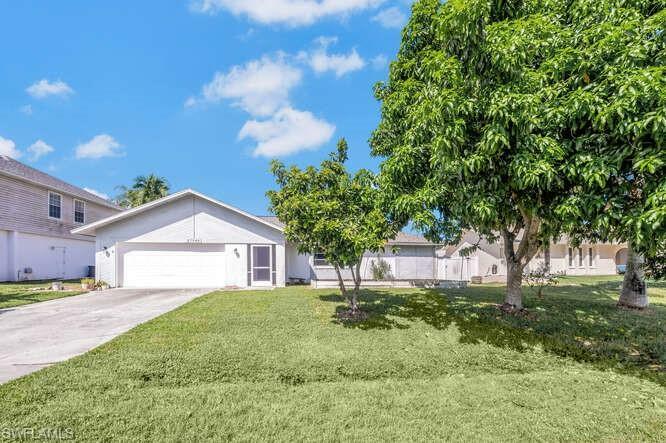 Property Photo:  27540 Wisconsin St  FL 34135 