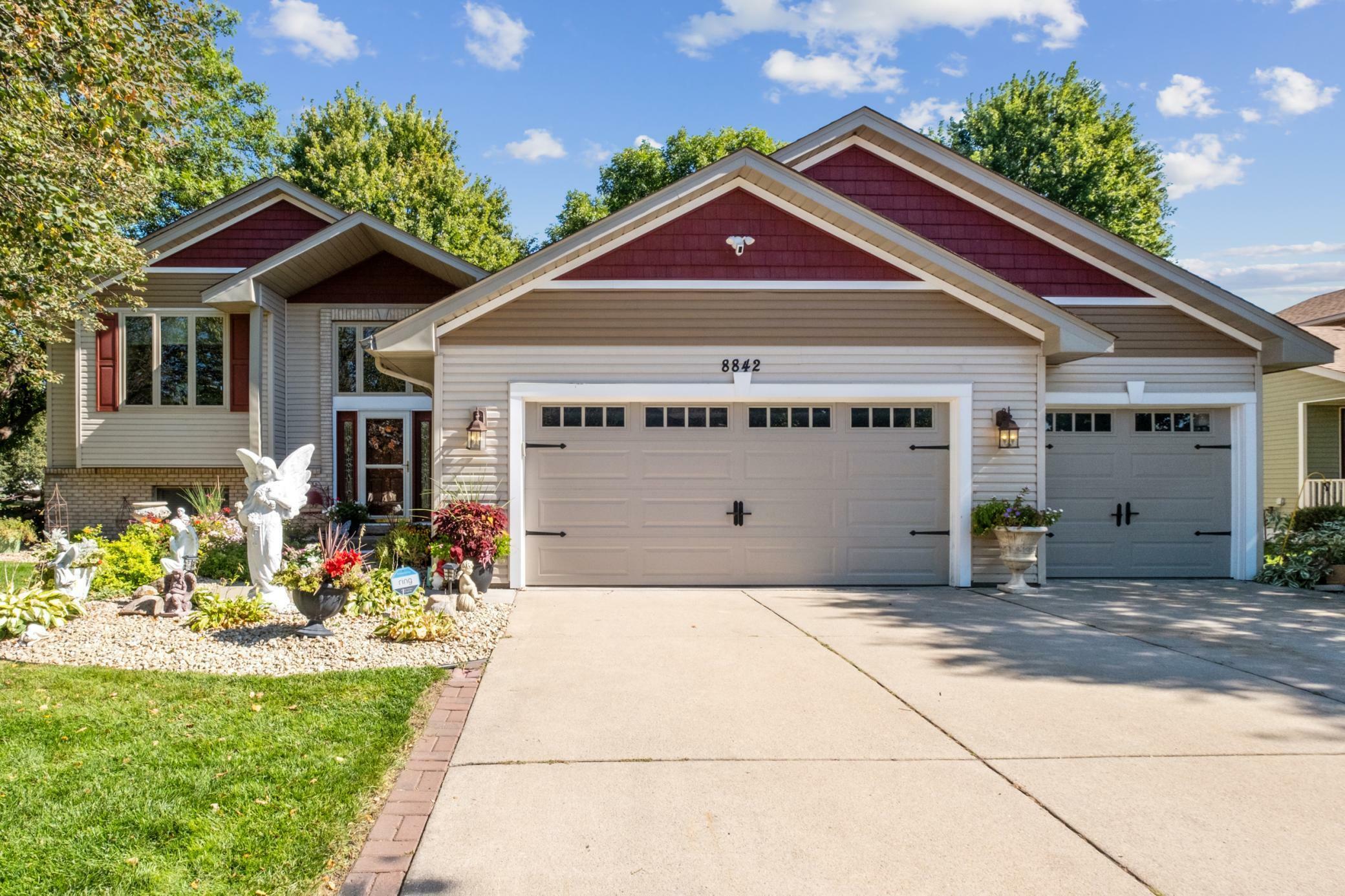 Property Photo:  8842 Kentucky Avenue N  MN 55445 