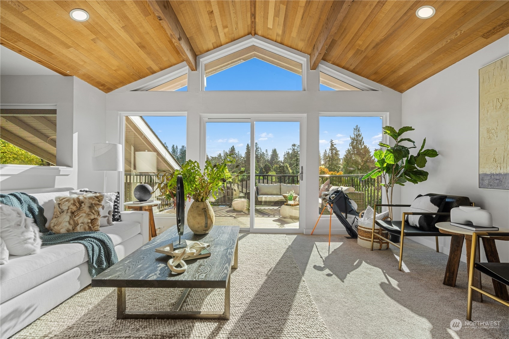 Property Photo: 1821 180th Ave NE WA 98008