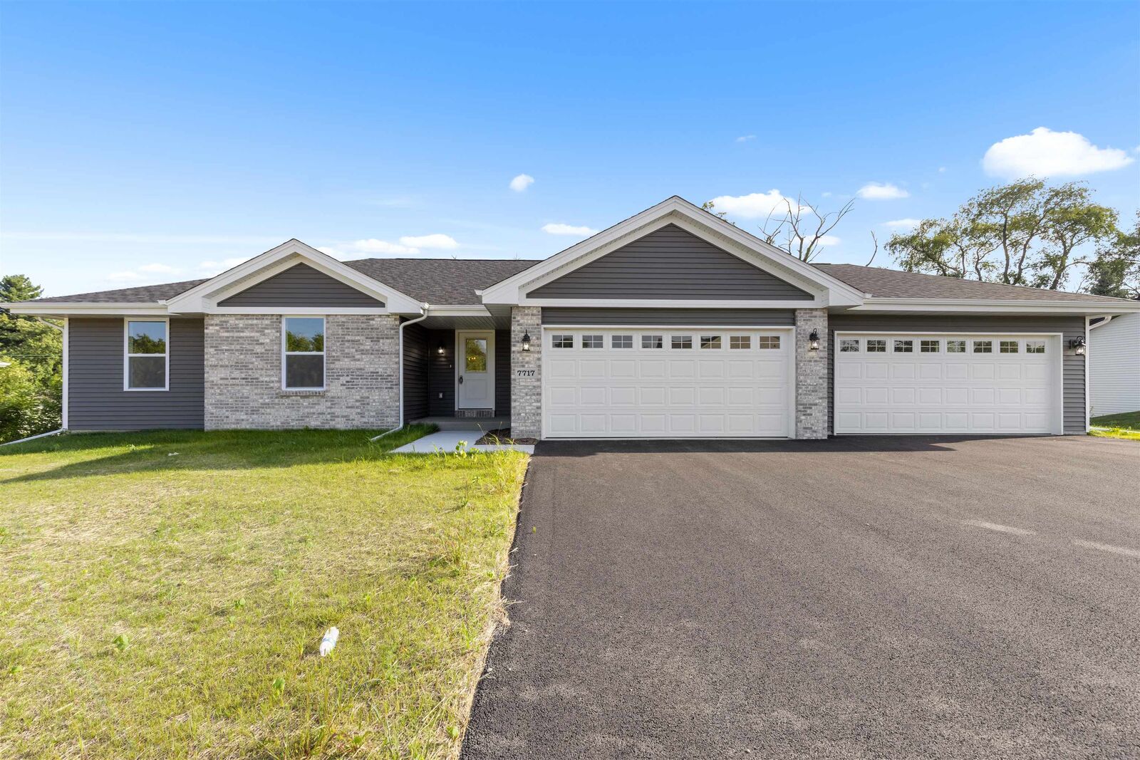 Property Photo:  7717 Cherry Hill Road  IL 61016 
