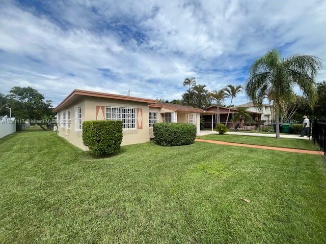 Property Photo: 10045 SW 171st St FL 33157