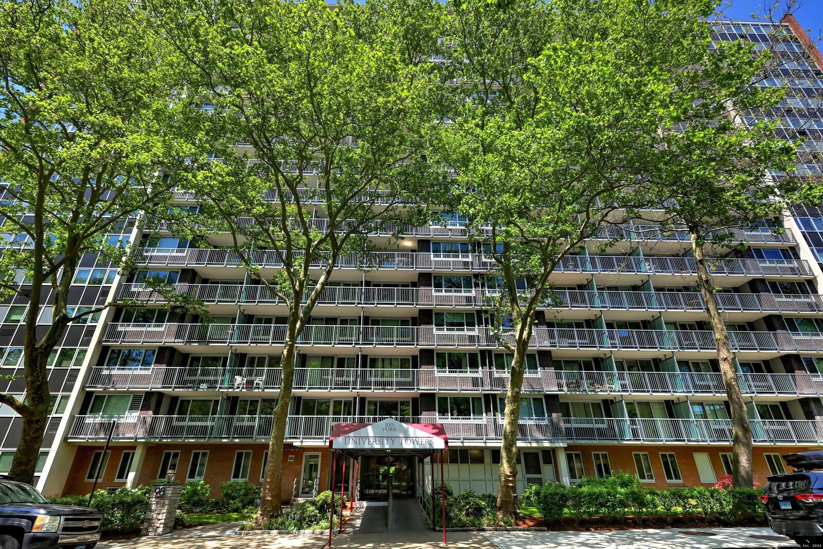 Property Photo:  100 York Street 7-L  CT 06511 