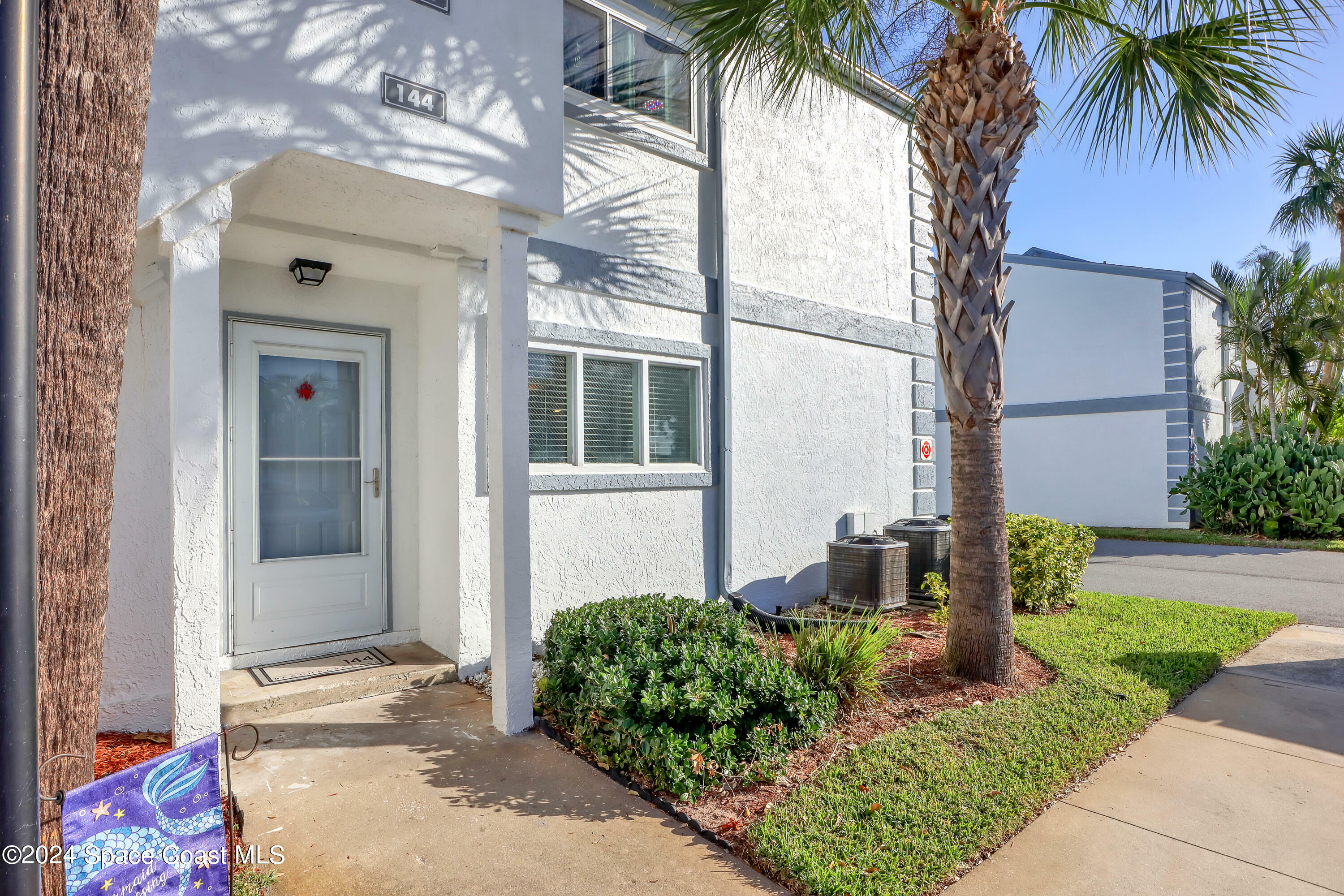 Property Photo:  144 Beach Park Lane  FL 32920 