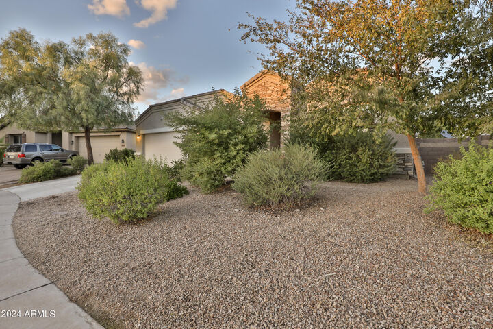 Property Photo:  30346 W Columbus Avenue  AZ 85396 