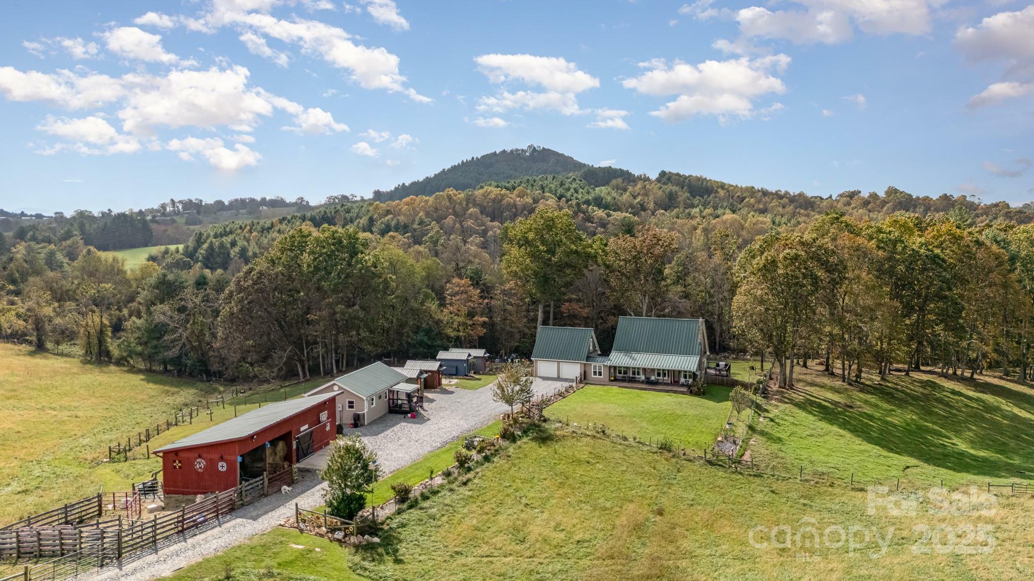 Property Photo: 1133 Junior Dairy Road NC 28623