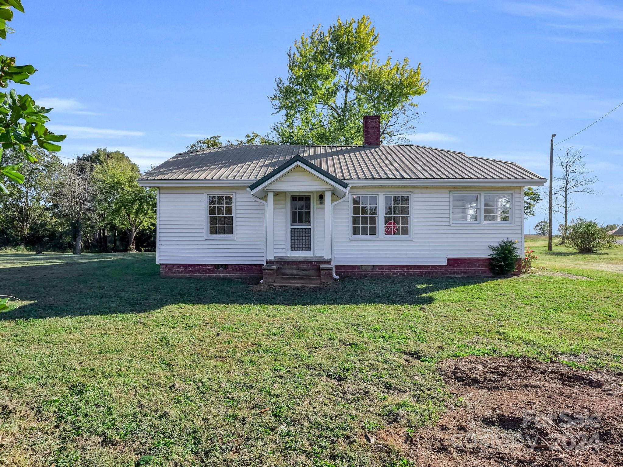 Property Photo:  574 Cat Square Road  NC 28092 