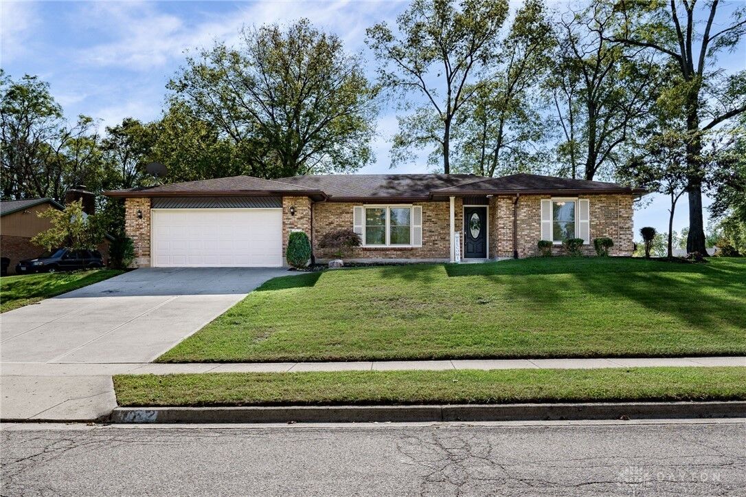 Property Photo:  7629 Turtle Creek Drive  OH 45414 