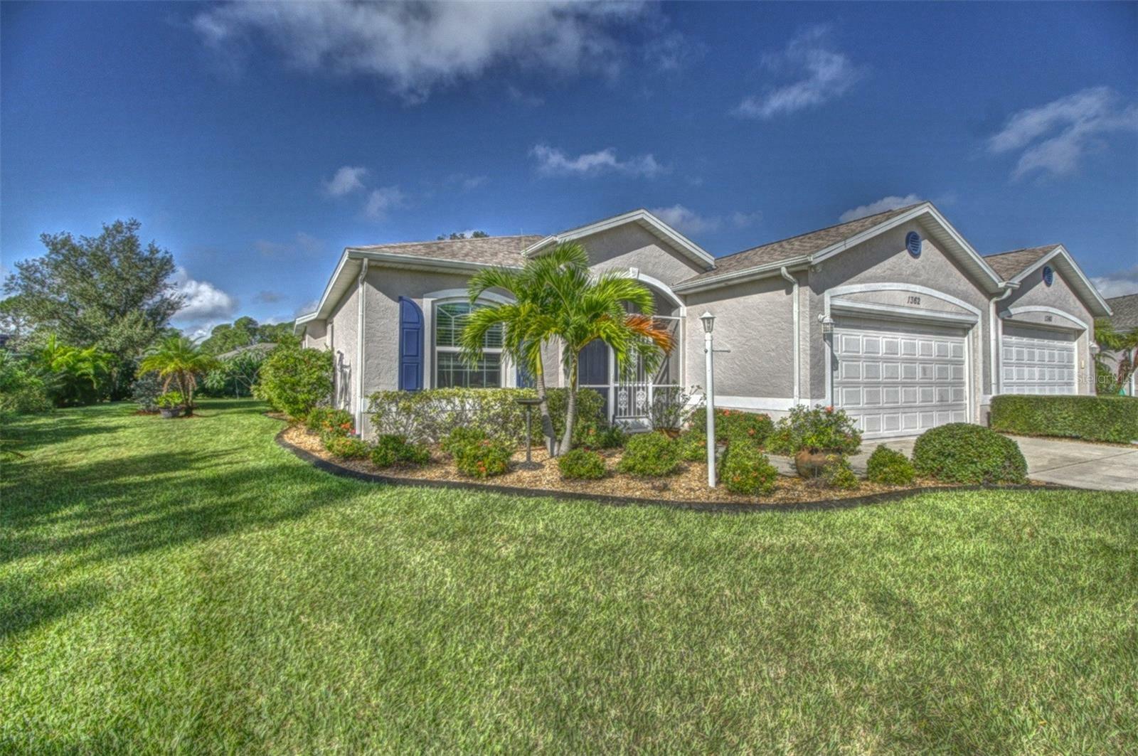 Property Photo:  1362 Hedgewood Circle  FL 34288 