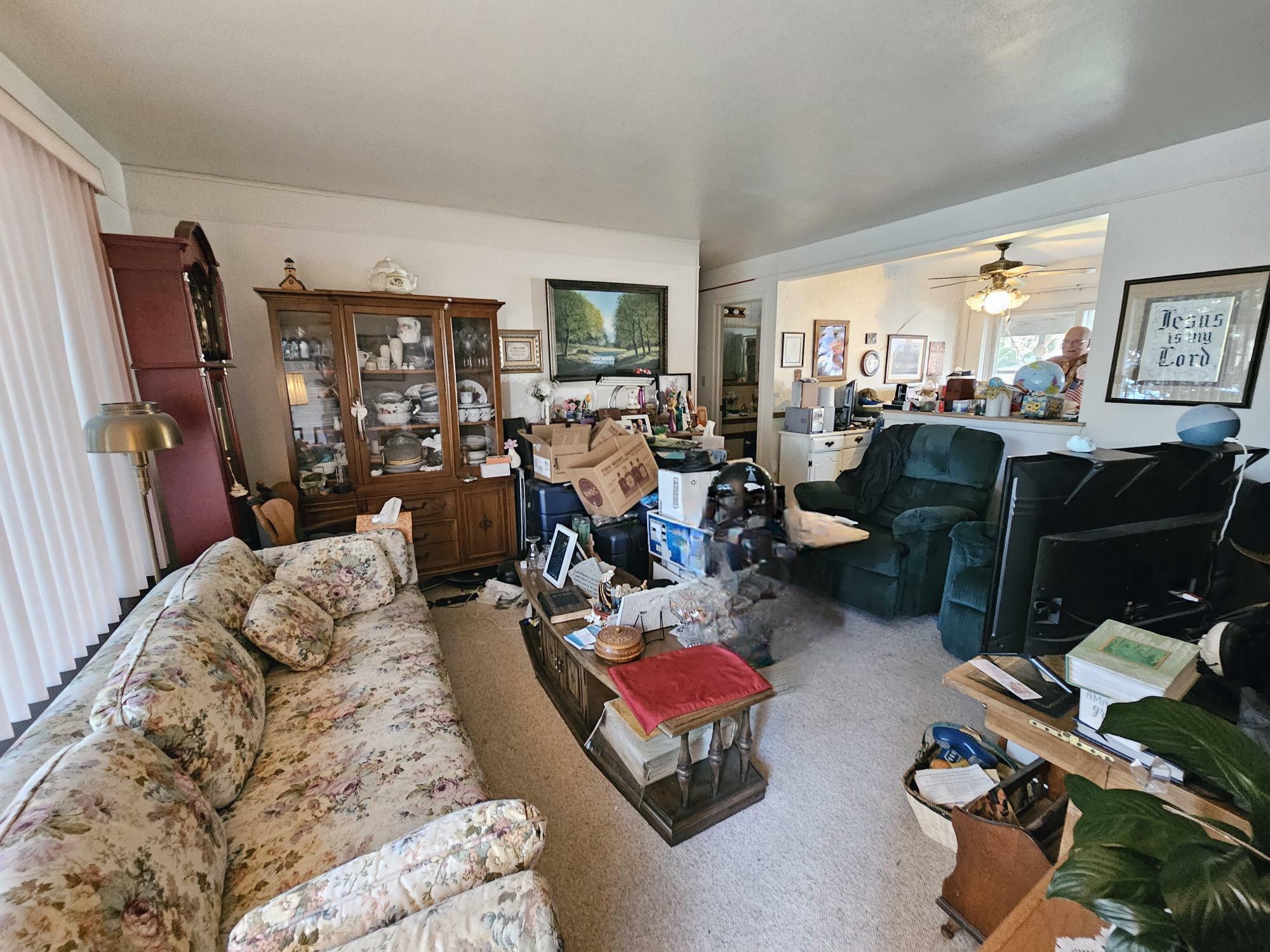 Property Photo:  2094 Meyer Court  MI 48146 