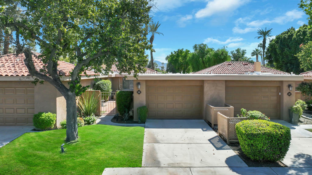 Property Photo:  28 Malaga Drive  CA 92270 