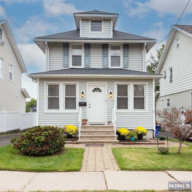 Property Photo:  476 Rutherford Avenue  NJ 07071 