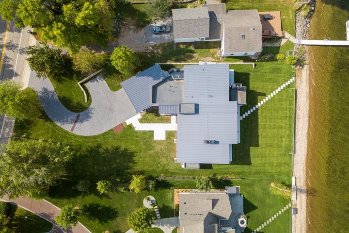 Property Photo:  355 Lake Avenue S  MN 56288 