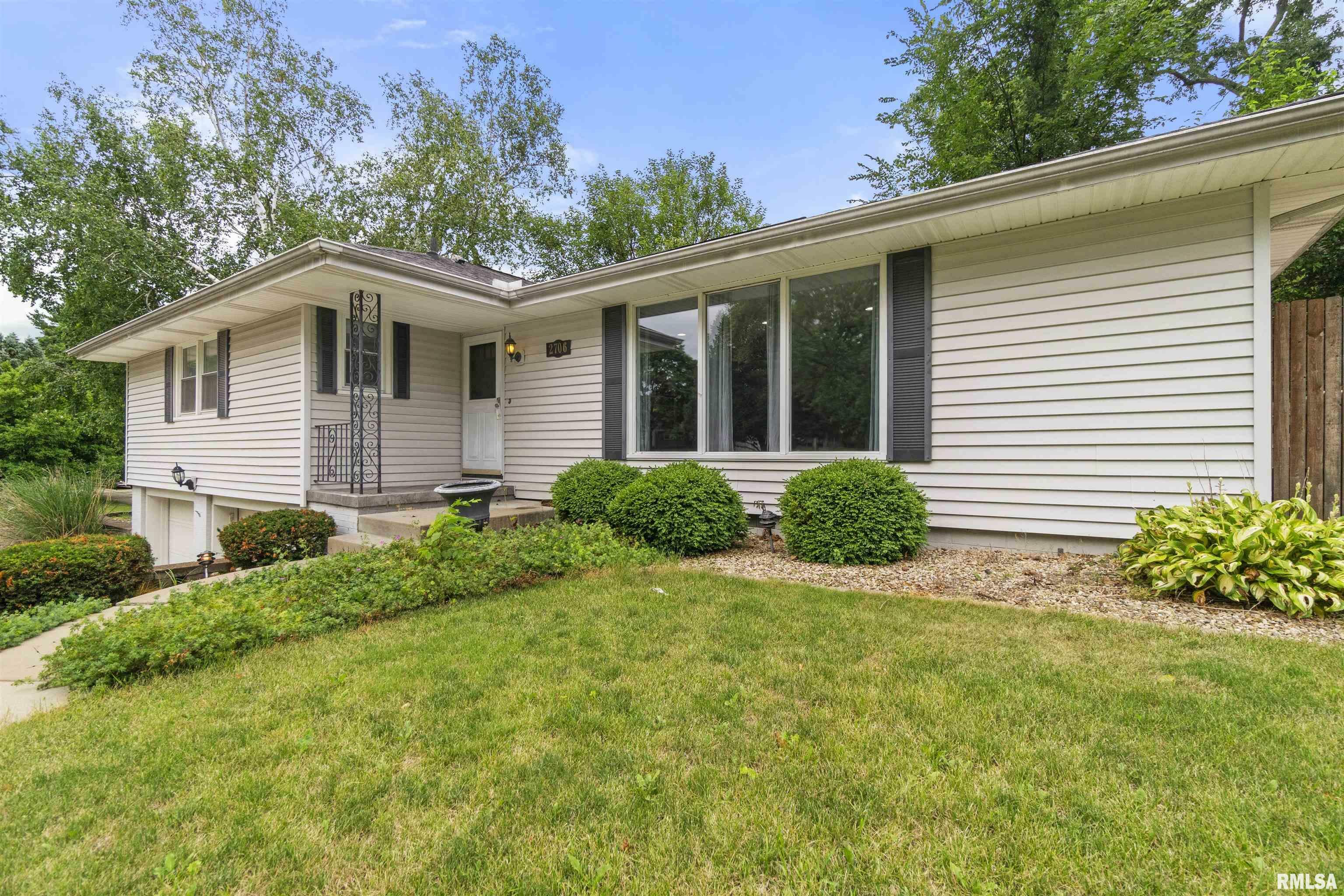 Property Photo:  2706 Overhill Road  IL 61615 