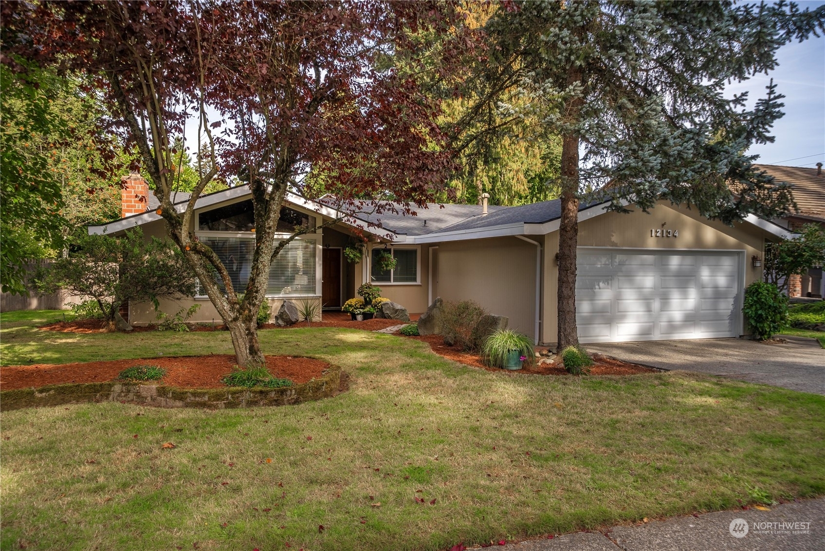 12134 NE 141st Street  Kirkland WA 98034 photo