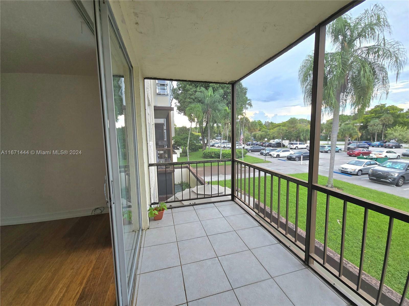 7100 NW 17th St 216  Plantation FL 33313 photo