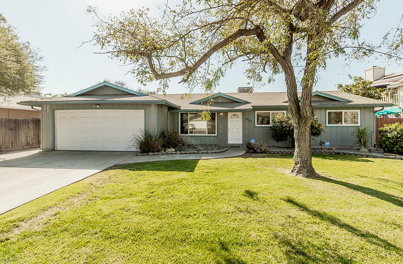 Property Photo:  1093 Raymond Road  CA 93230 