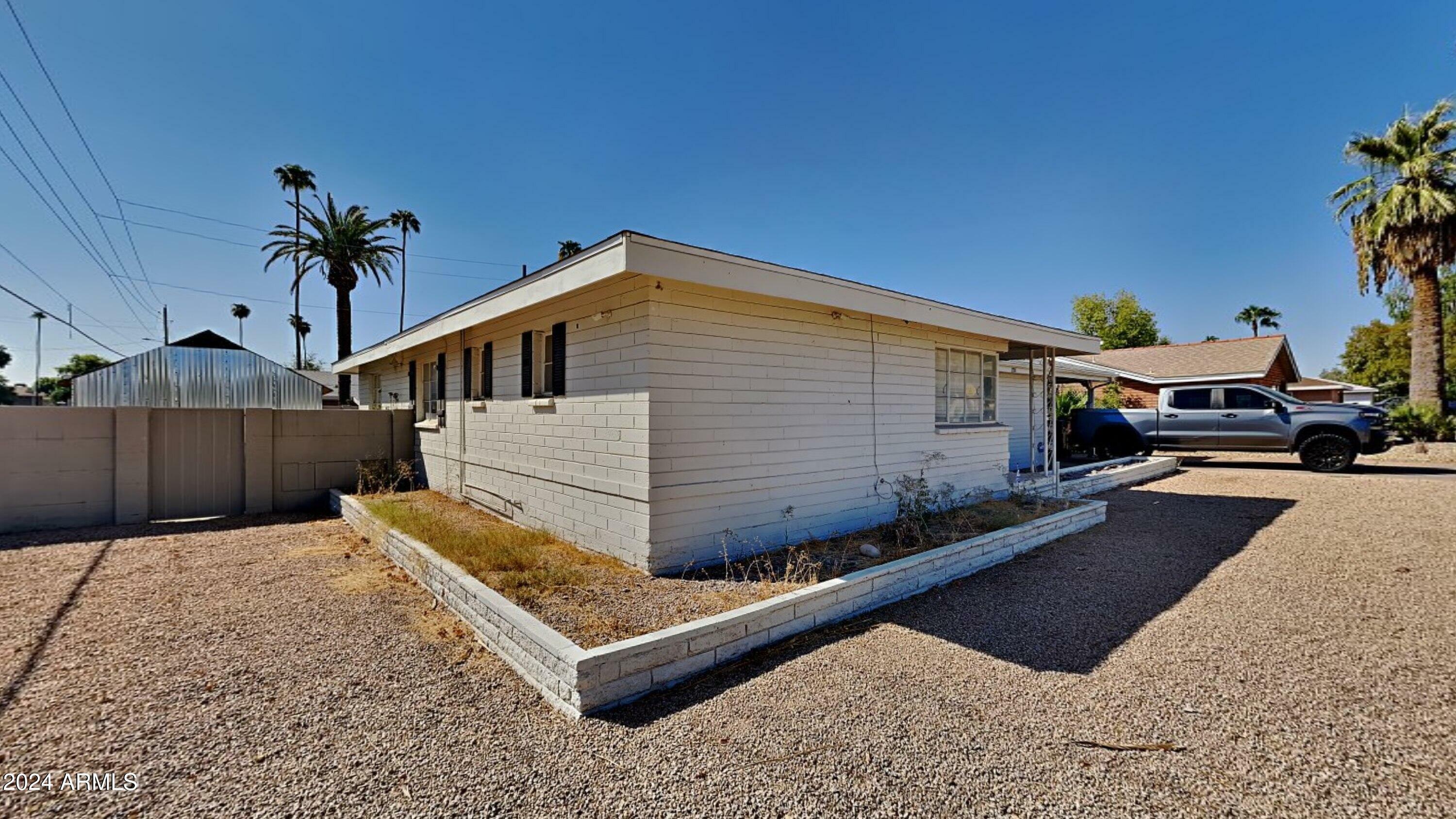 Property Photo:  1701 W Highland Avenue  AZ 85015 