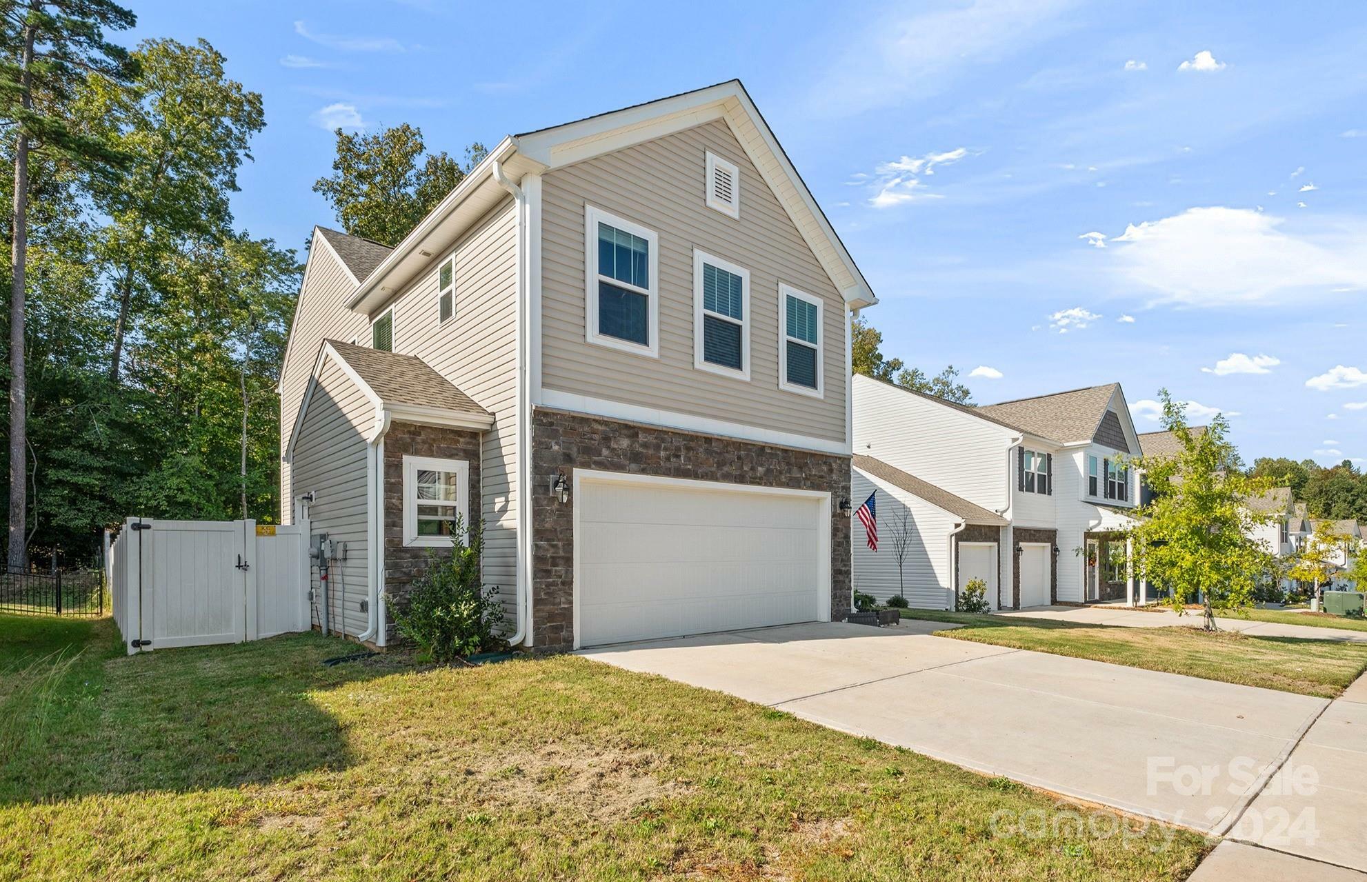 3020 Pinehills Way  Mount Holly NC 28120 photo