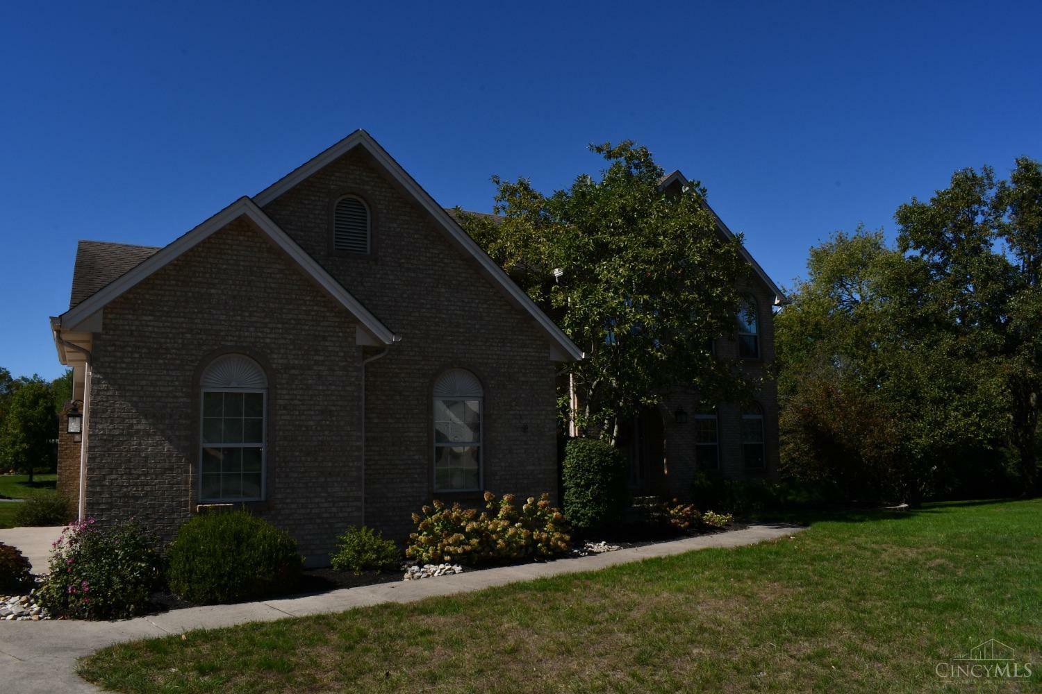 Property Photo:  6313 Eagle Point Drive  OH 45011 