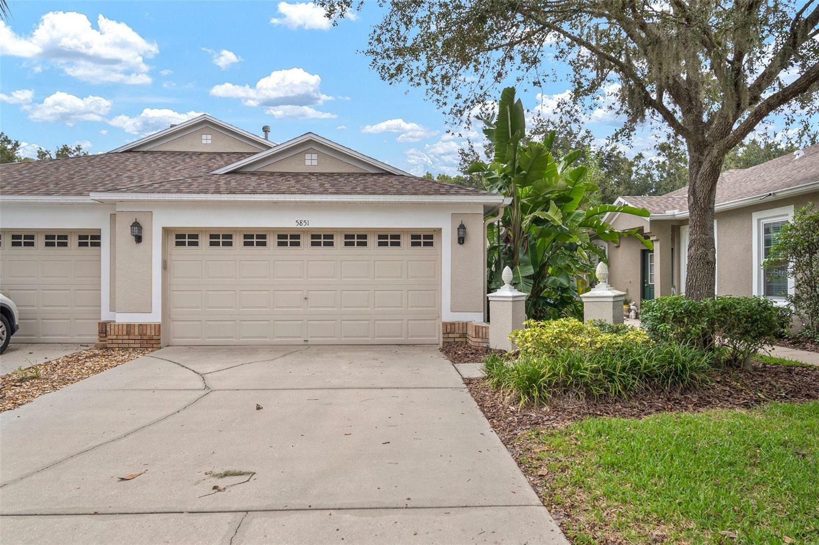 Property Photo:  5851 Phoebenest Drive  FL 33547 