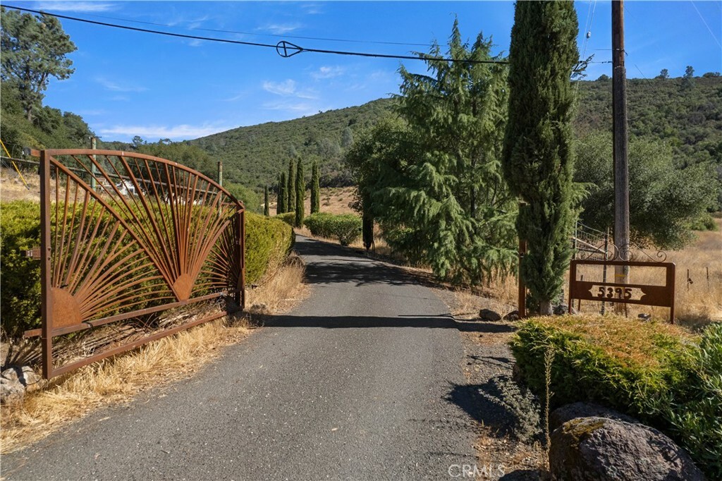 Property Photo:  5395 Konocti Road  CA 95451 