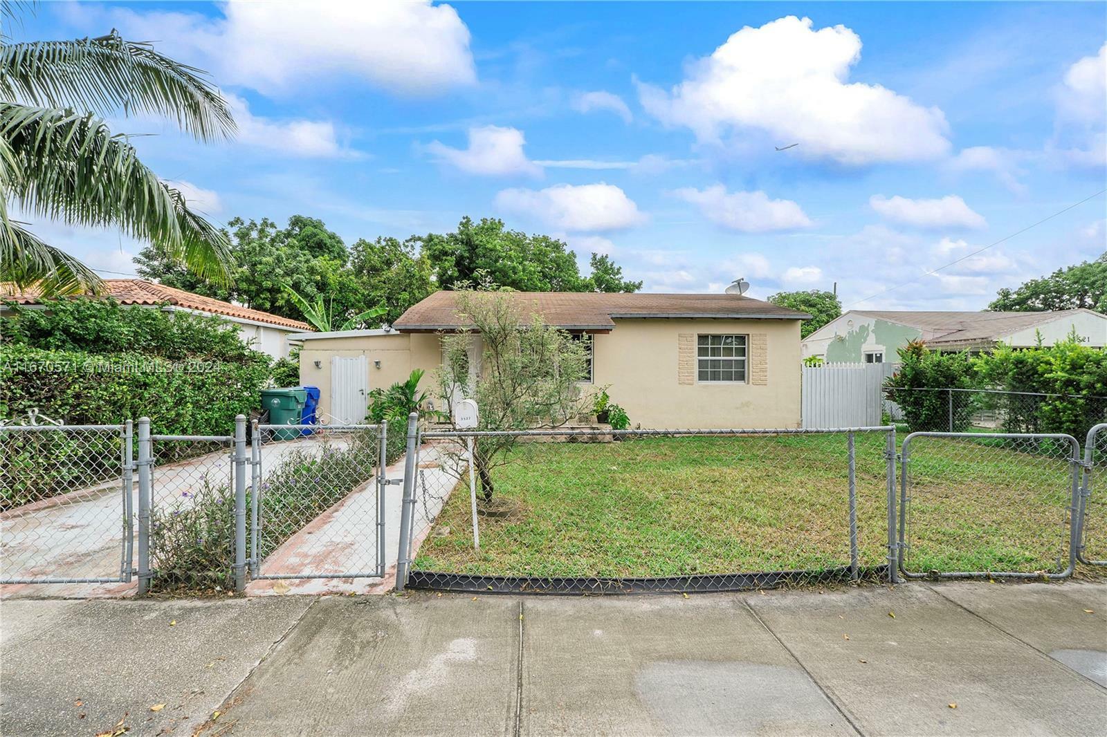 Property Photo:  3527 NW 17th St  FL 33125 