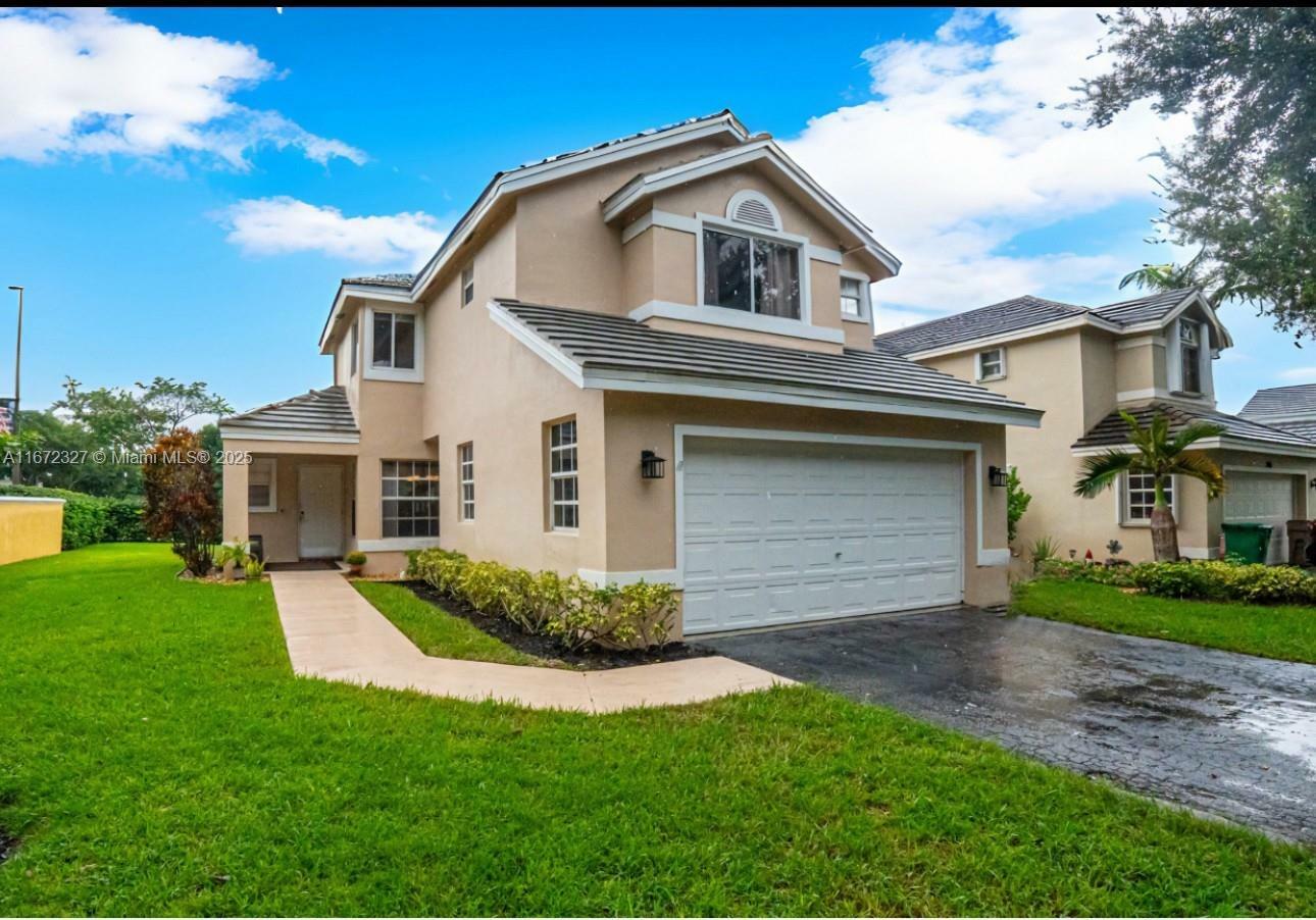 Property Photo: 2913 Myrtle Oak Cir FL 33328