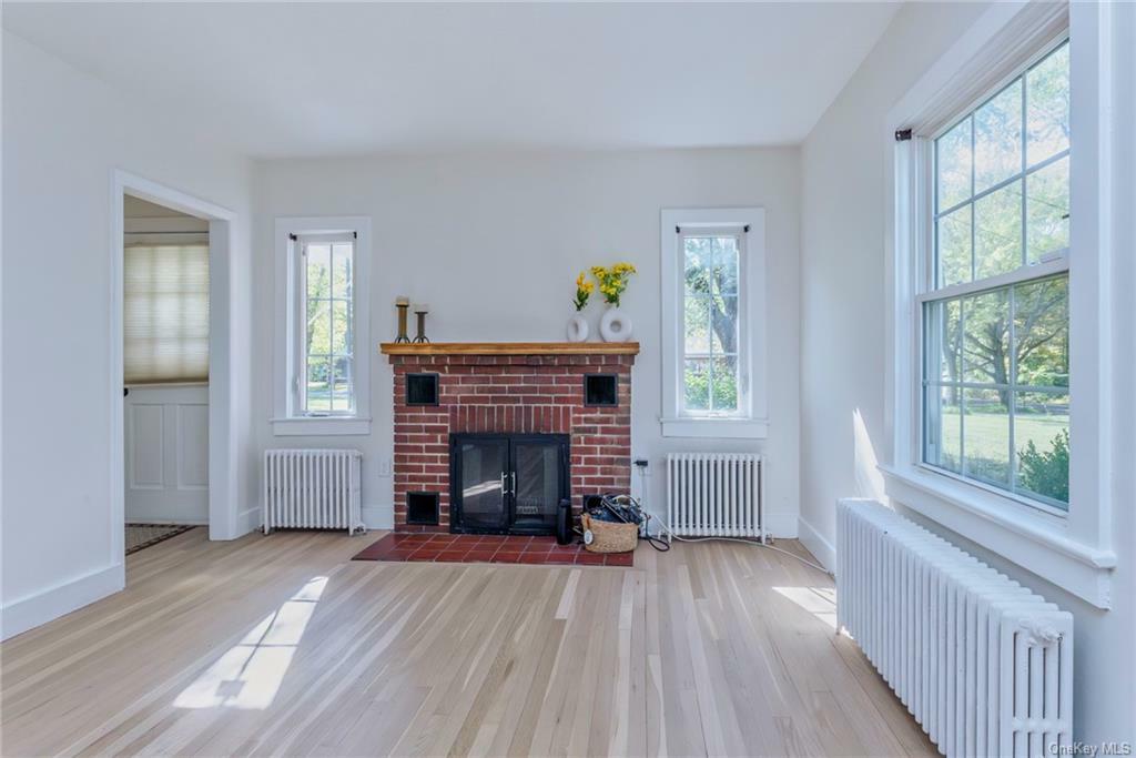 Property Photo:  179 Grove Street  NY 12486 