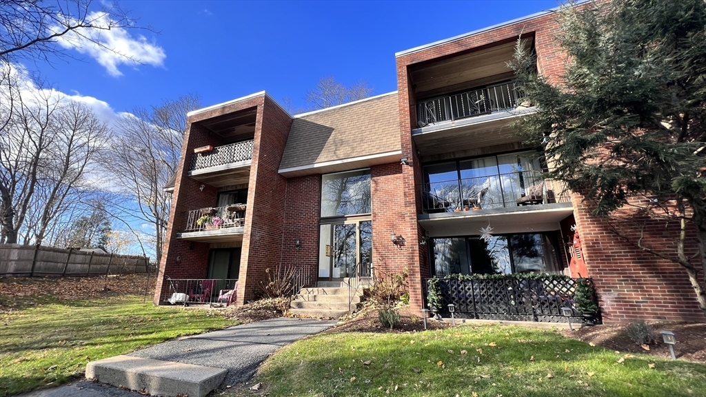 Property Photo: 277 Lake St 3 MA 02189