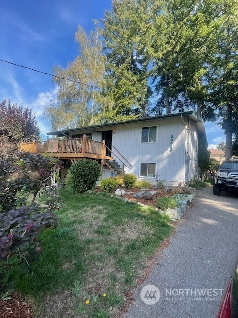 Property Photo:  30412 21st Avenue SW  WA 98023 