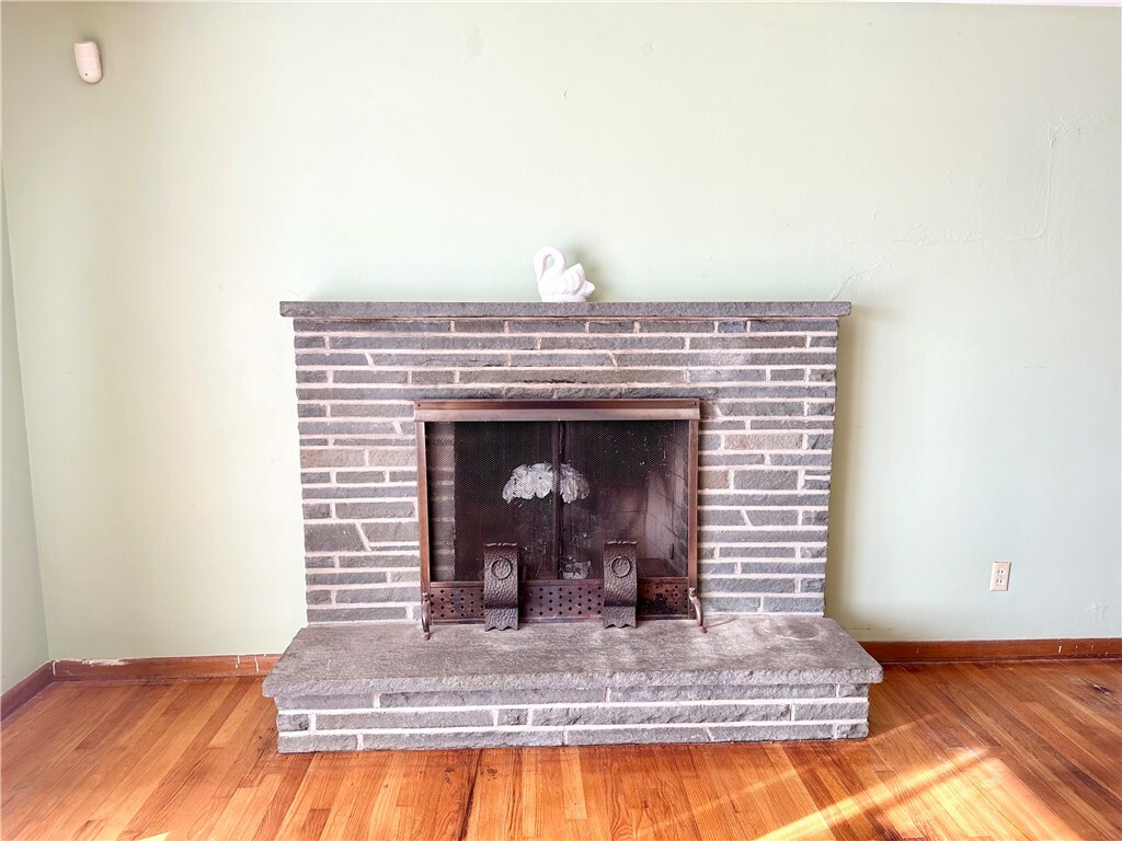 Property Photo:  6 Canterbury Drive  NY 13760 