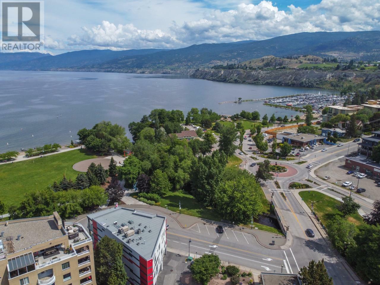 88 Lakeshore Drive 201  Penticton BC V2A 1B5 photo