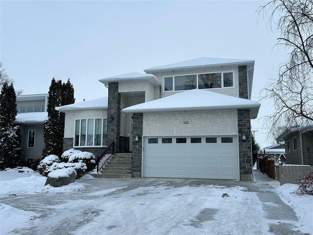 Property Photo:  422 Crescent Road  MB R1N 0Y8 