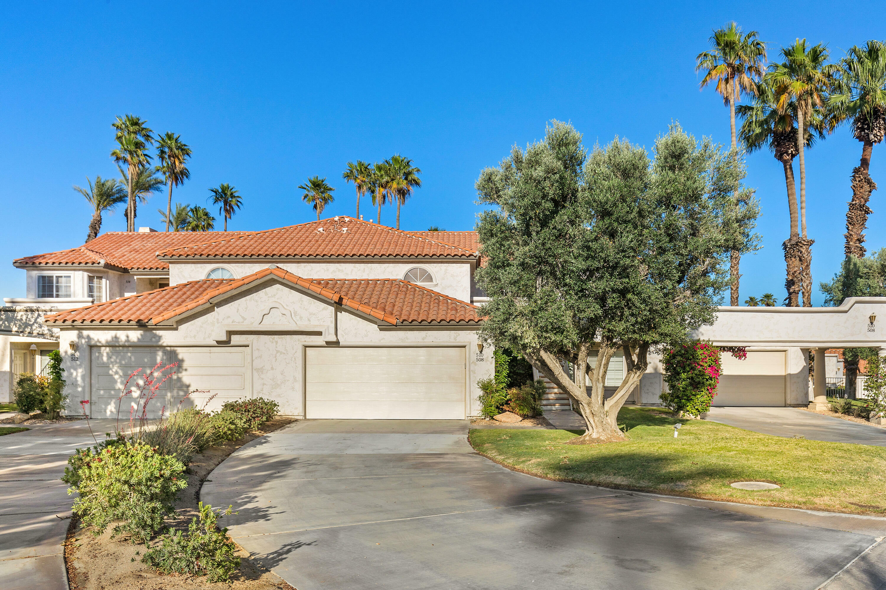 Property Photo:  510 Desert Falls Drive N  CA 92211 