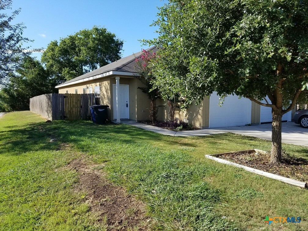 Property Photo:  248 Rosalie Drive A  TX 78130 