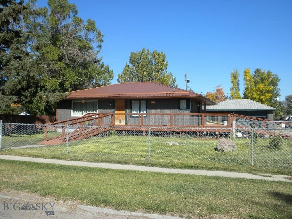 Property Photo: 411 1st E MT 59759