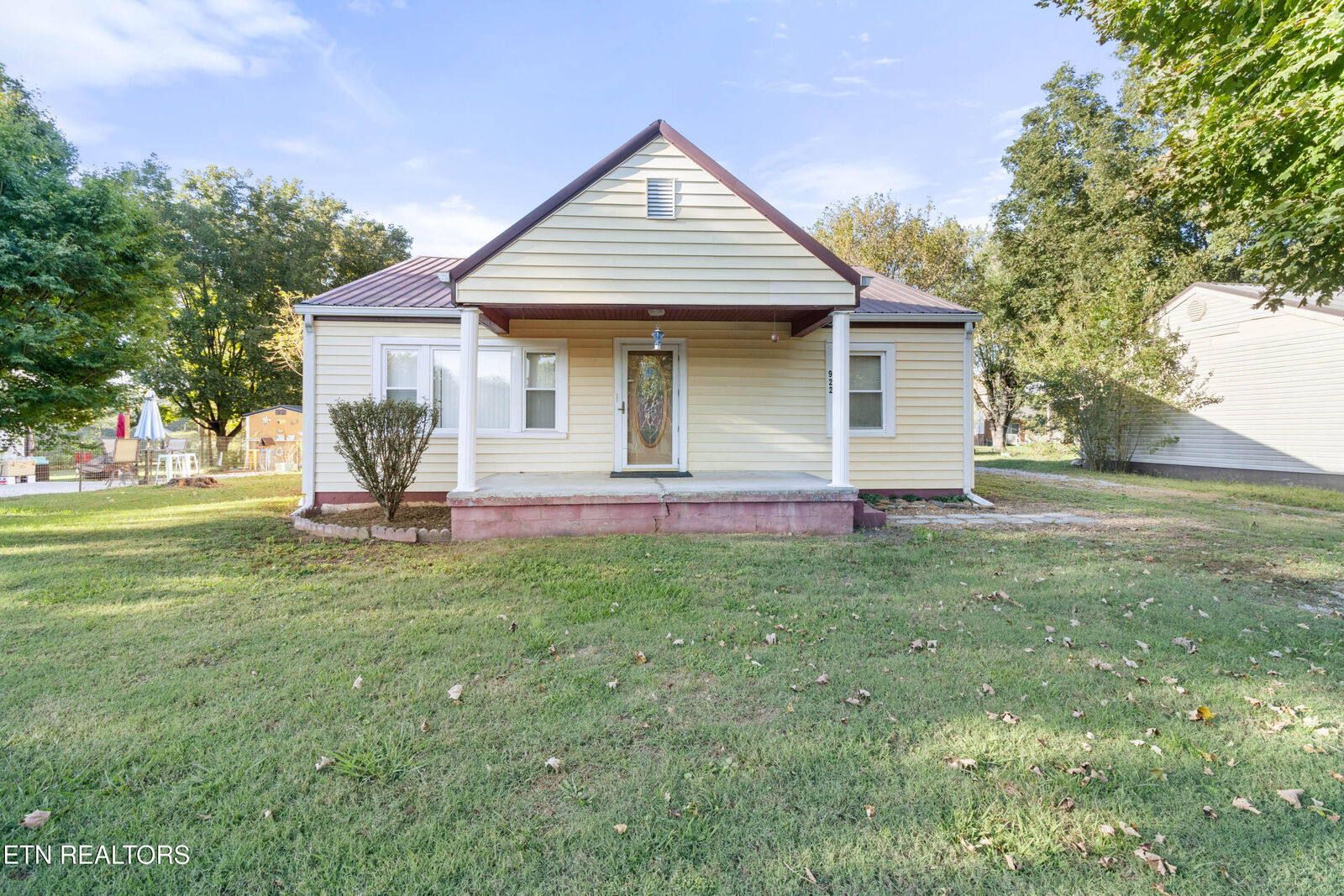 Property Photo:  922 Boaz St  TN 37303 