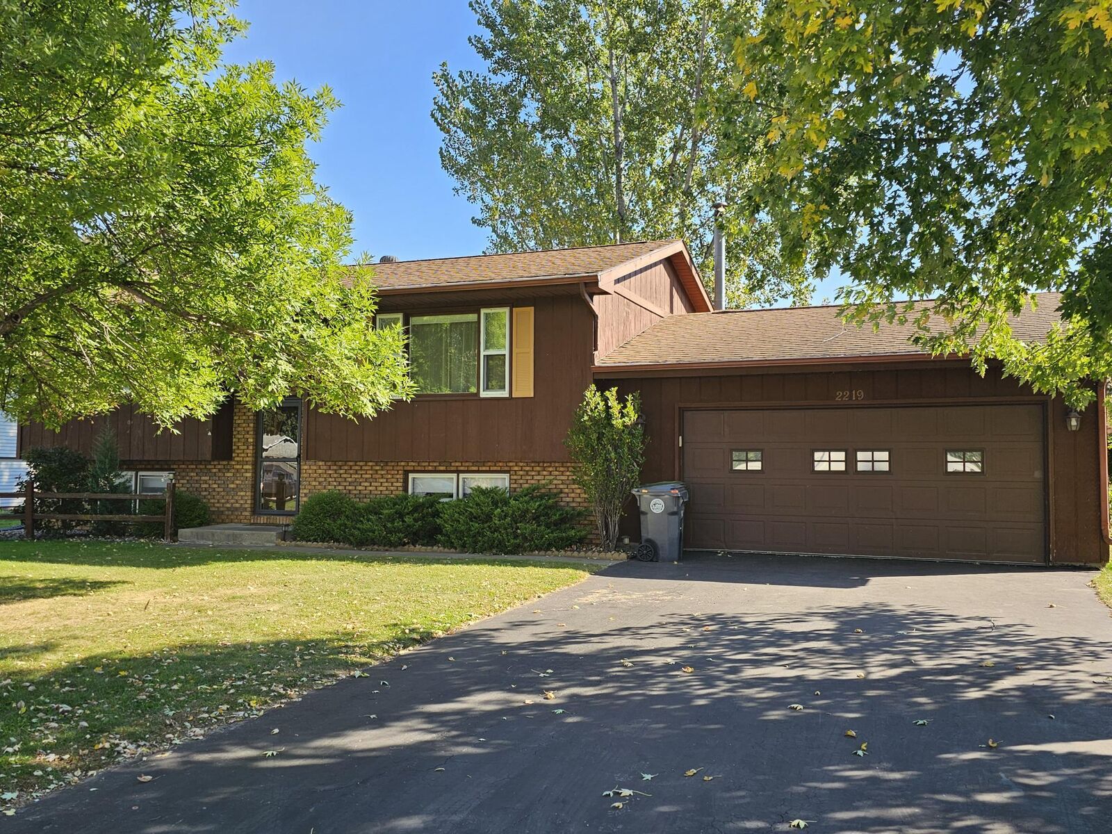 Property Photo:  2219 31st St S  WI 54601 